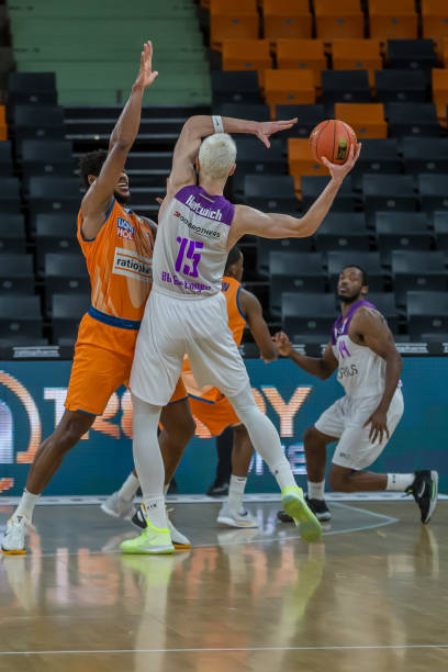 王艺迪进一 王艺迪进一