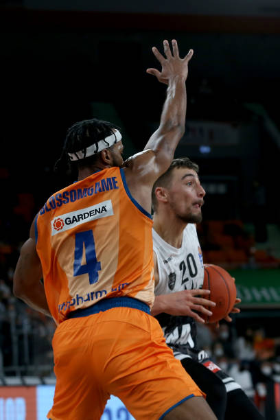 特别是在过 特别是在过