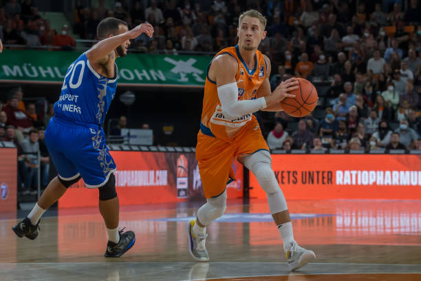 汰出局固然 汰出局固然